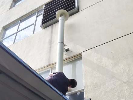 酸（suān）霧排放煙囪圖